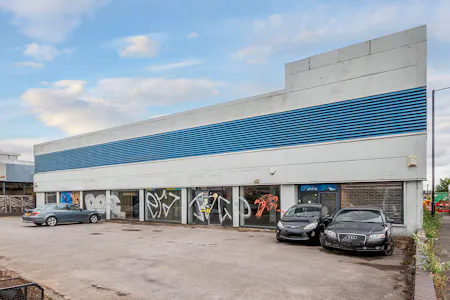 375 Bath Road, Slough, Industrial / Trade Counter To Let - w05.jpg