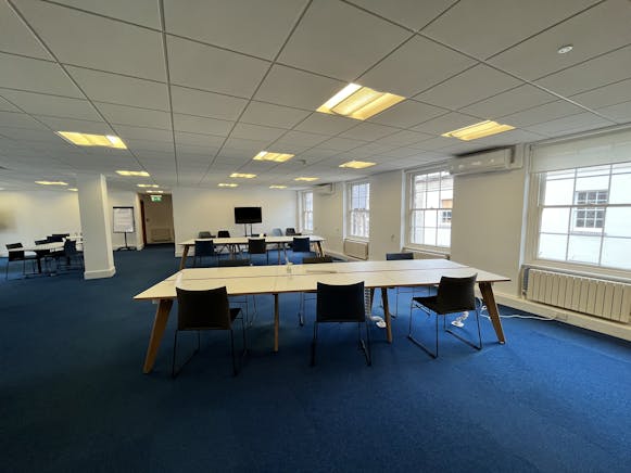 43 Queen Square, Queen Square, Bristol, Office To Let - IMG_6171.jpeg 43 Queen Square, Queen Square, Bristol, Office To Let - IMG_6171.jpeg