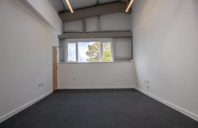 Coates H, Priory Park Industrial Estate, London Road, Tetbury, Office To Let - Coates-H-Office-to-Let-Internal-1-641x415.jpg