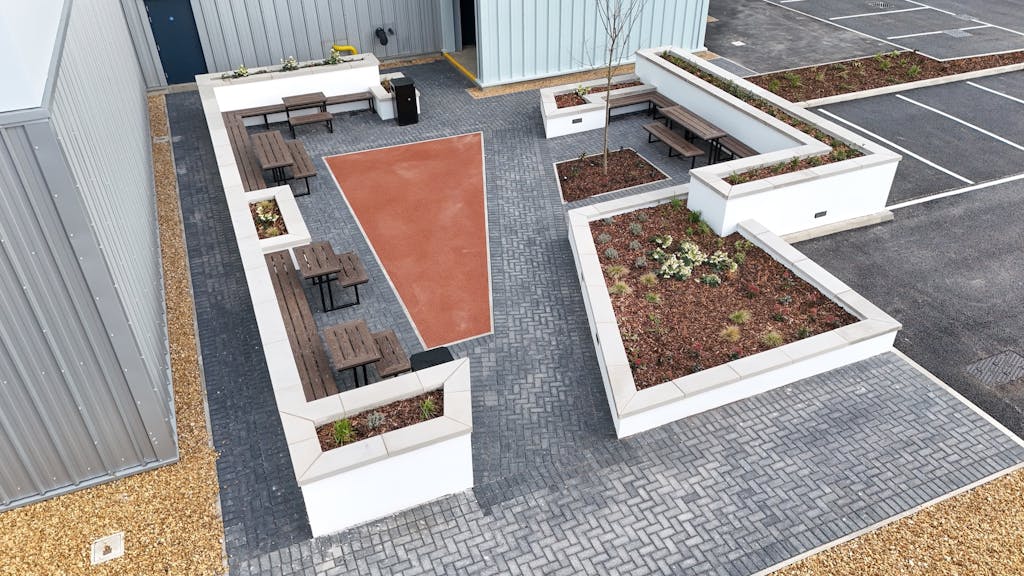 Bedford_Capacity136_HighRes-31