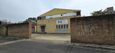 Winans Walk, London, Warehouse & Industrial / Offices For Sale - ee25cffffd8242a08382f5df2544dfaf.JPG - More details and enquiries about this property