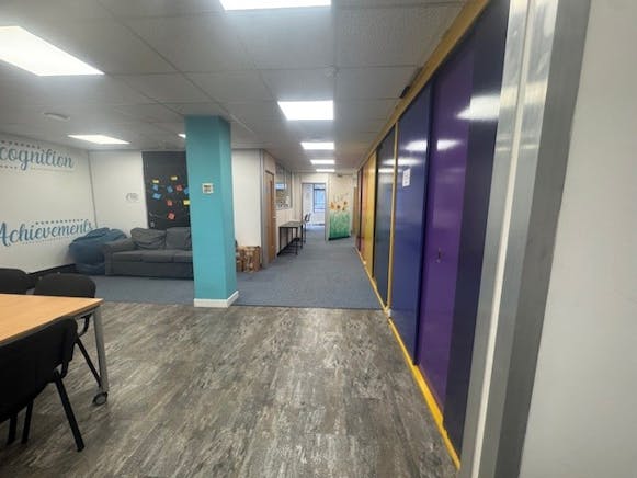 5-7 Wells Terrace, Unit 5 & 7, London, Offices To Let - 10.jpg