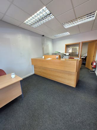 223A Fenwick Road, Glasgow, Retail To Let - 1000032795.jpg