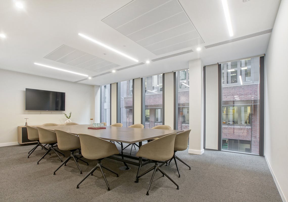 DSC09760.jpg 5 Norwich Street, Office To Let - DSC09760.jpg