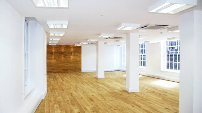 Broadway Studios, Hammersmith Broadway, Hammersmith, Office To Let - 20  Broadway Studios, Hammersmith  W6 Office to let West London, 1st floor Studio 1.jpg