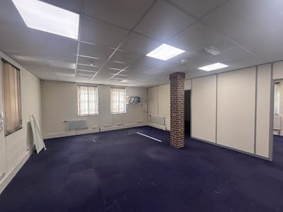 Unit 5 Midland Way, Bristol, Office For Sale - IMG_5099 2.jpeg