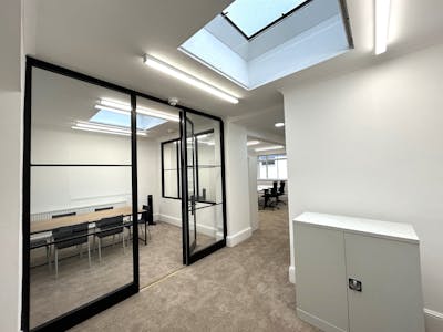 24 Fitzroy Square, London, Office To Let - IMG_7511.jpg
