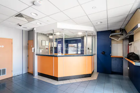 222B Haggerston Road, London, Leisure / Office / Retail To Let - Haggerston Rd 222B - 1.jpg