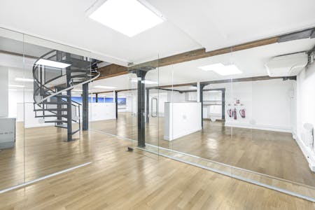 Basement and Ground Floors 5 Maidstone Buildings Mews, London, Office To Let / For Sale - 144_23885.JPG