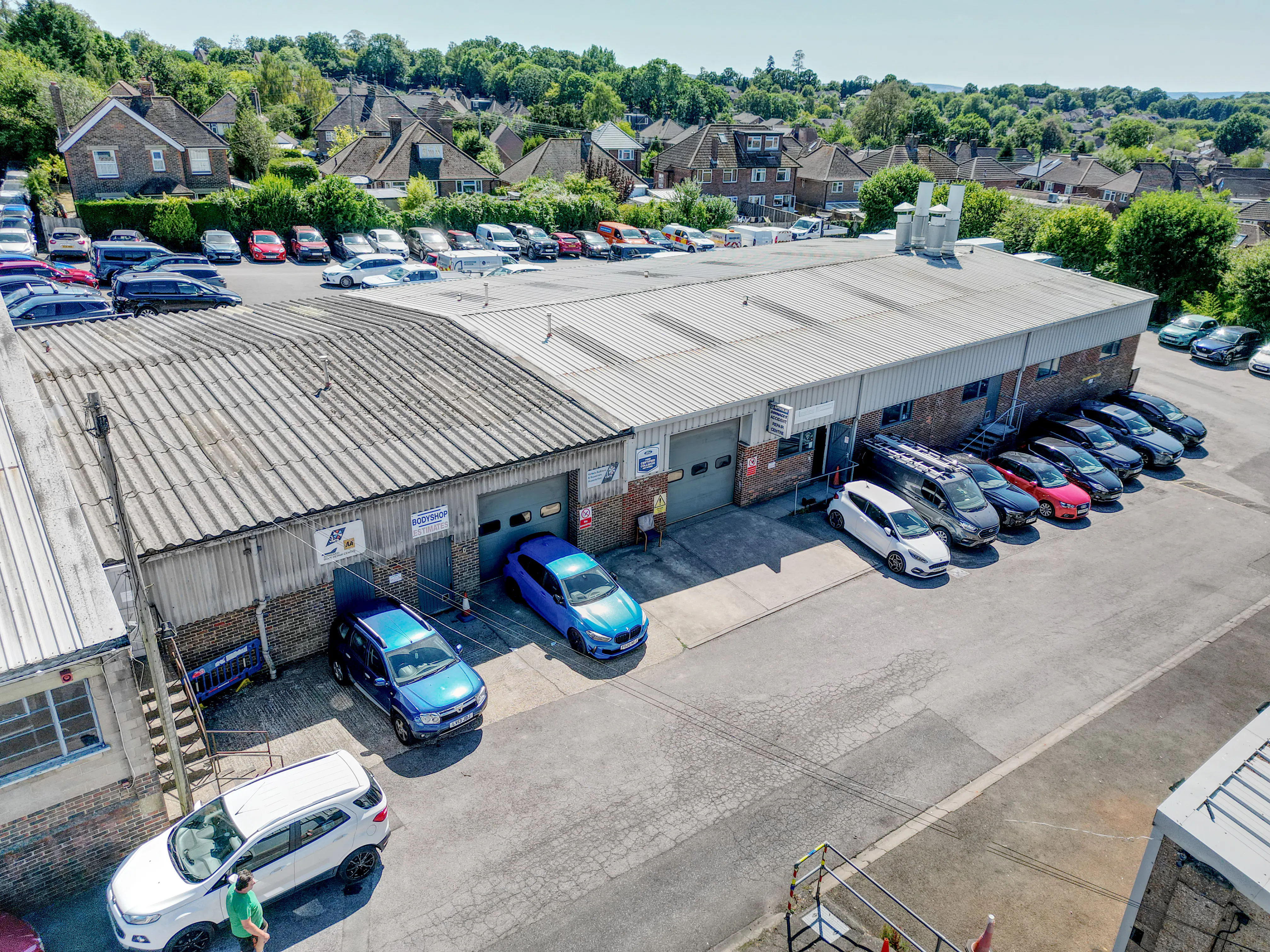 Units 9-11 Dinnages Business Park, Haywards Heath, Industrial To Let - External 1.jpg