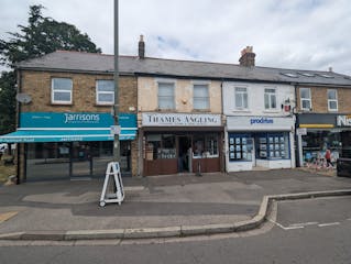 11 Feltham Road, Ashford, Investments / Retail For Sale - PXL_20240807_134331140.jpg