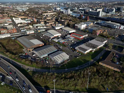Unit 15, Kingston Bridge Trading Estate, Glasgow, Industrial / Light Industrial To Let - Unit 15, KBTE - Aerial photo outlined 01.jpg