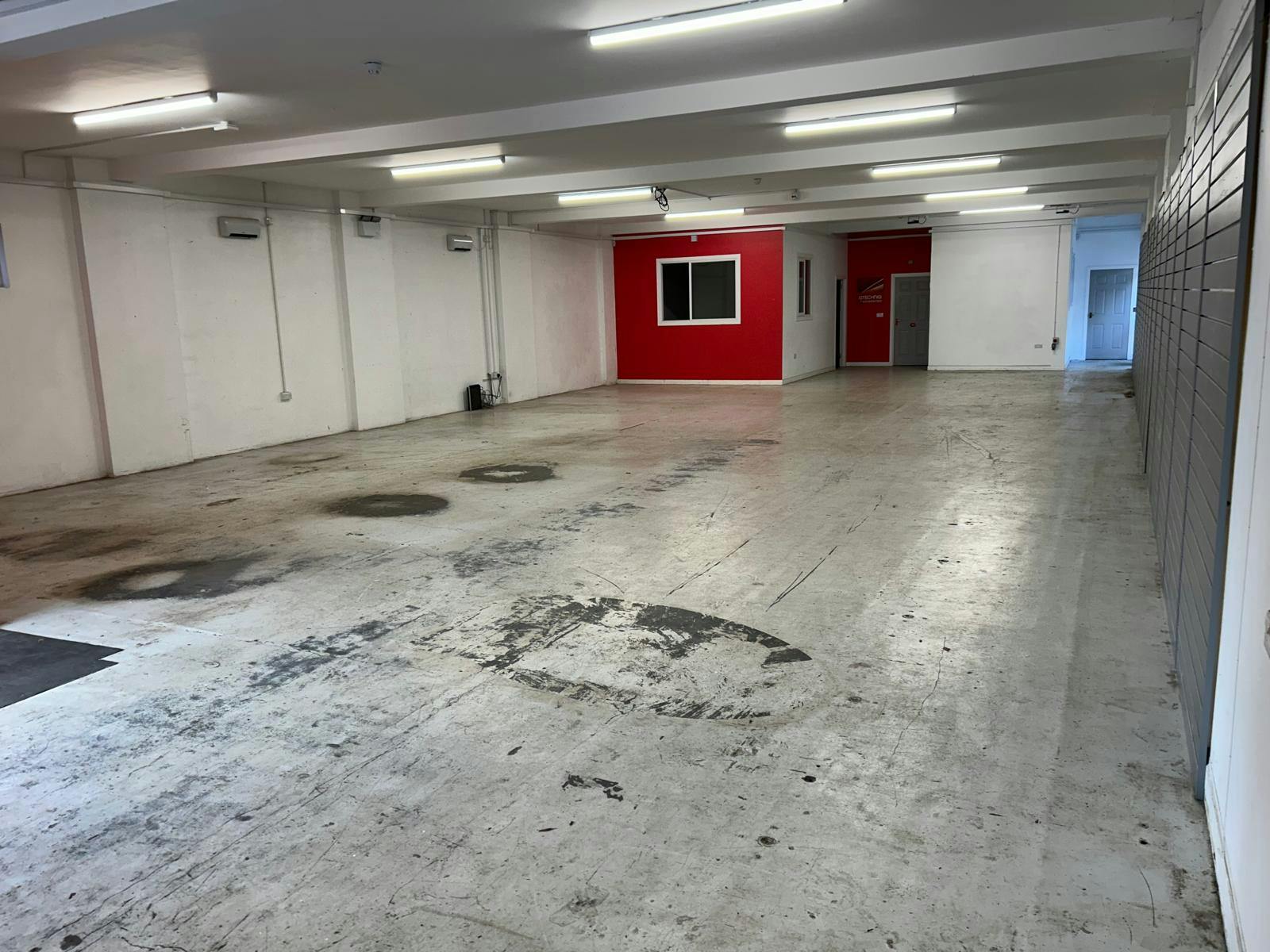 Unit 8, 766 Upper Newtownards Road, Dundonald, Warehouse To Let - IMG-20260515-WA0015.jpg