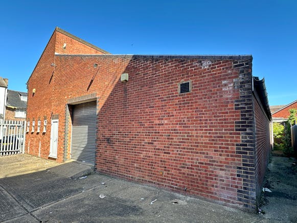 25-33 & 35-37 Hastings Street, Luton, Industrial / Office / Other For Sale - IMG_7332.JPG