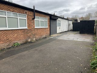 Unit 3, Alexandra Business Centre, Alexandra Road, Addlestone, Industrial / Warehouse To Let - IMG_4350.JPG