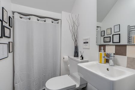 Rochester House, Office 3, 48 Rochester Gardens, Hove, Office To Let - Rochester Gardens Final-26.jpg