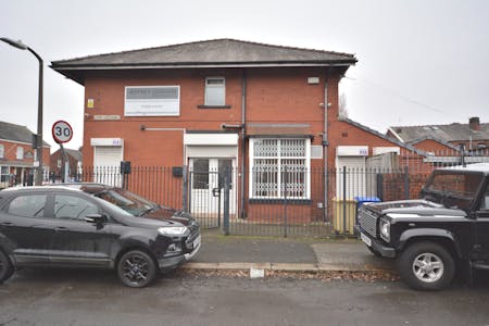 1 Crompton Avenue, Bolton, Office / Retail For Sale - Side Elevation