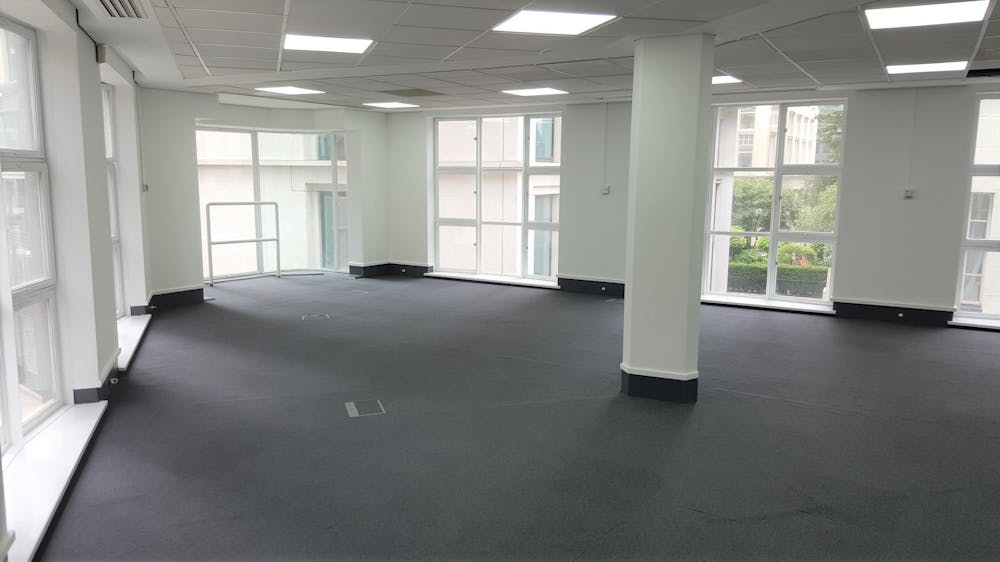 10-10A Arthur Street - 2nd Flr Office1.jpg