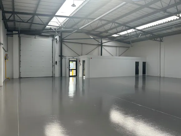 Unit 12, Bilton Industrial Estate, Bracknell, Industrial To Let - 5.jpg