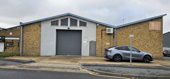 3 The Fairway, Harlow, Industrial For Sale - 20251108_110533.jpg
