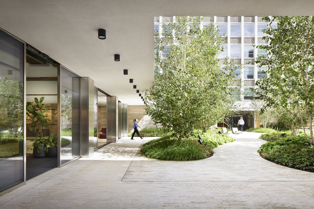 1 Oliver's Yard, London, Office To Let - Courtyard