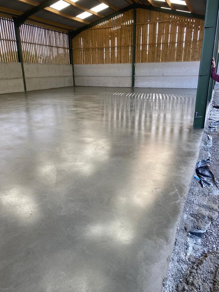 Industrial Units, Oakcroft Farm, Aylesbury, Industrial To Let - floor.jpg