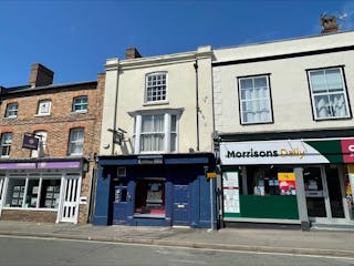 23 Market Square, Bicester, Retail To Let - processed-8E4AA8E4-492F-4902-BC5E-4B50F6D14F55.jpeg