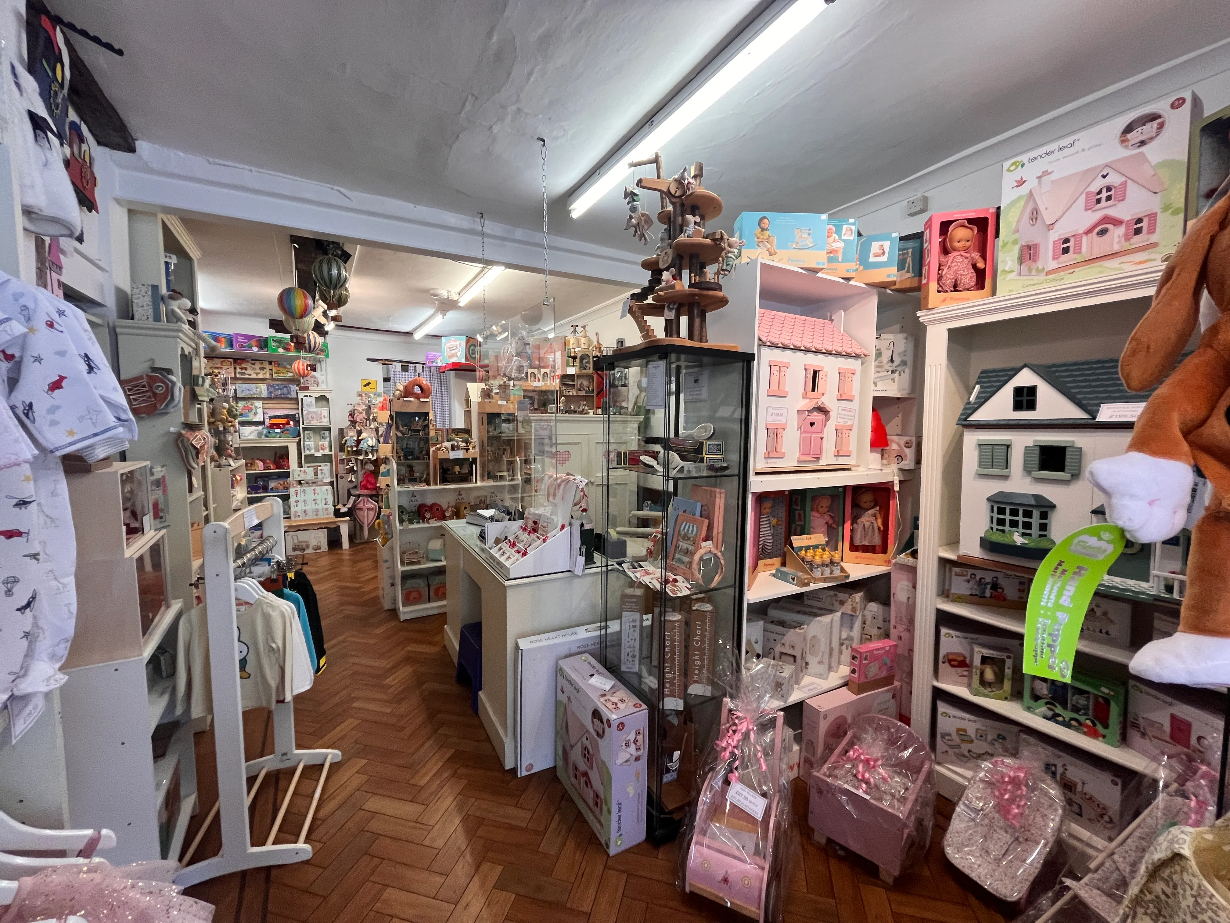 35 High Street, Amersham, Offices / Retail For Sale - 20260615_100106503_iOS.jpg