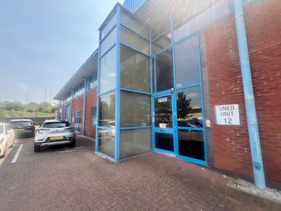 Unit 12/12a, The Courtyard, Llandarcy, Industrial / Office To Let - 10.jpg