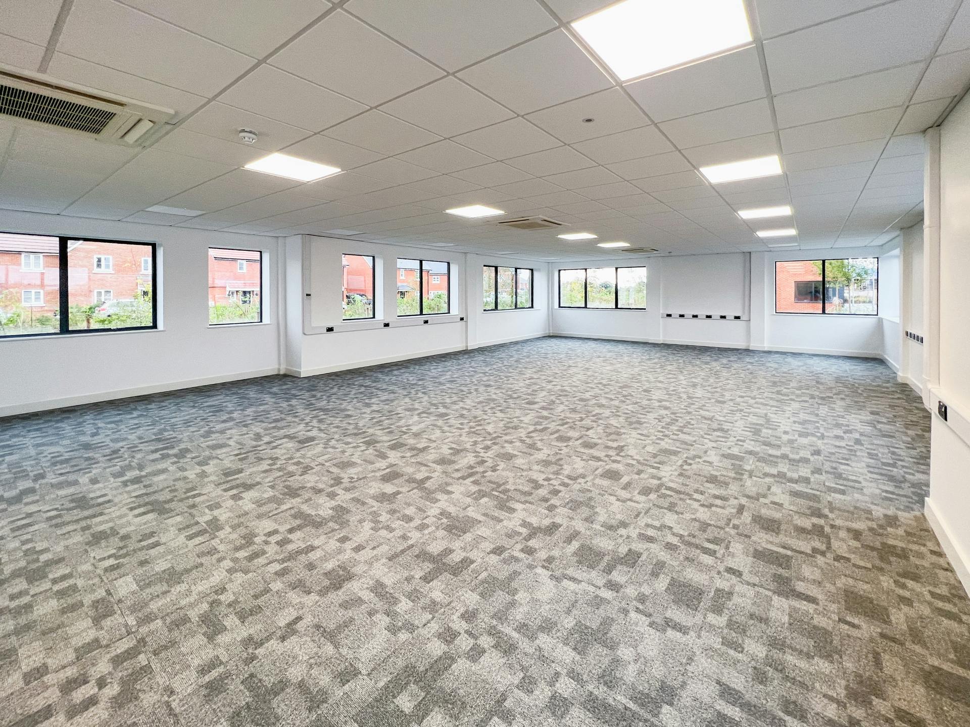 Office in Ringwood - photo 3