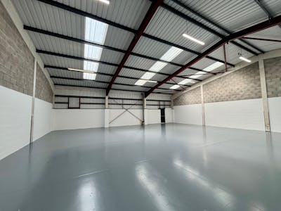 Unit B6 Ashmount Business Park, Upper Fforest Way, Swansea, Industrial To Let - B6 Ashmount 04.jpg