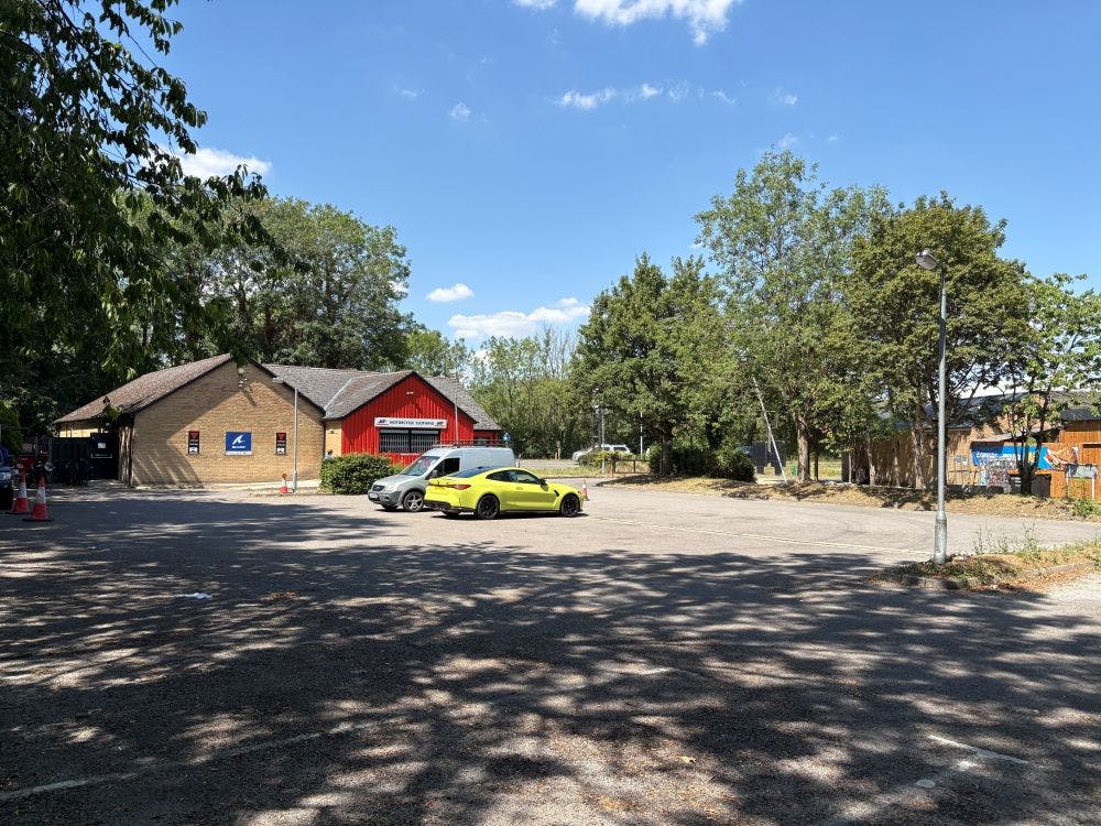 A40 Eynsham Services Site, Witney, Development / Retail To Let / For Sale - IMG_8061.jpg