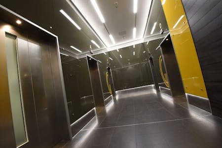 One New York Street, Manchester, Office To Let - 1 New York - Lift Lobby
