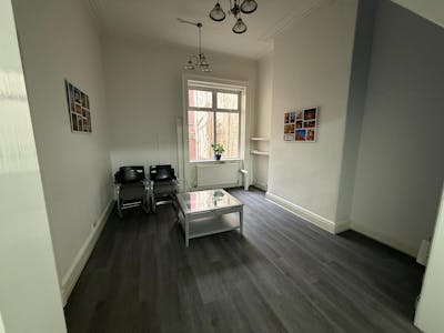 19 Bold Street, Warrington, Office To Let - 2.jpg