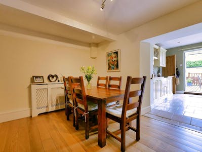 41 Lewis Lane, Cirencester, Residential House To Let - Lewis Lane 3.jpeg