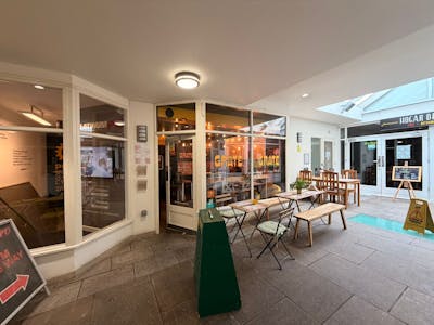 3-3A Clements Arcade, Leigh-on-Sea, Restaurant / Cafe / Retail To Let - WhatsApp Image 2026-03-24 at 14.28.12 (2).jpeg