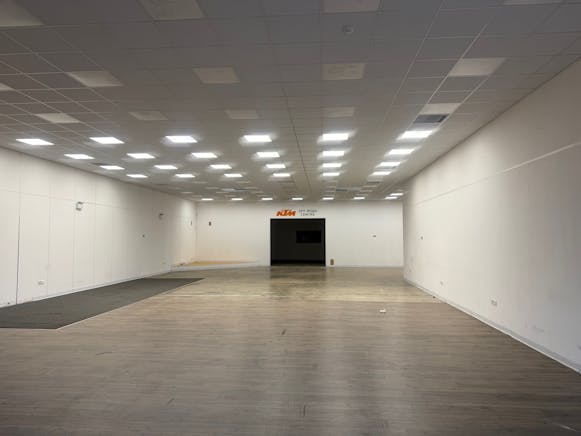 Elgin Drive, Elgin Industrial Estate, Swindon, Industrial / Retail To Let - 4.jpg