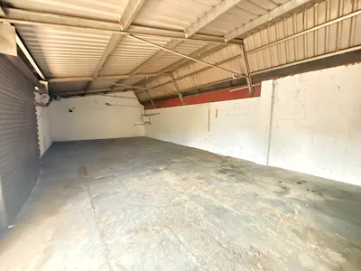 Unit 15 Priory industrial Estate, Southend-on-Sea, Industrial / Workshops To Let - Unit 15