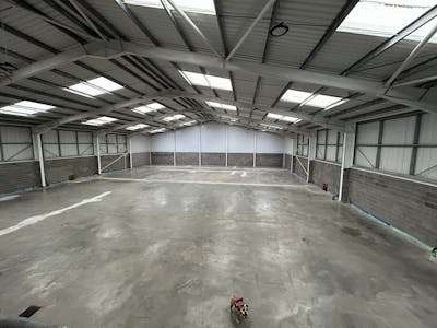 21 Buntsford Drive, Bromsgrove, Industrial/Logistics To Let - IMG_8041.JPG