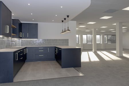 Stokenchurch House, Stokenchurch House, High Wycombe, Office To Let - unit_3_kitchen_2.jpg