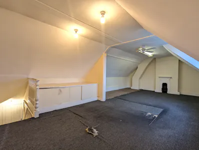 38 High Street, Northwood, Office For Sale - PXL_20250122_132033414.jpg