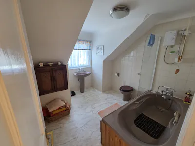 617 Ashingdon Road, Rochford, Residential House For Sale - WhatsApp Image 2026-09-07 at 07.44.31 (1).jpeg