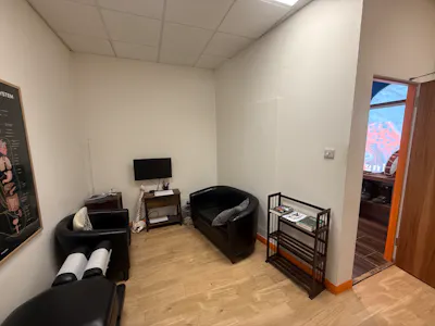 40 THE WATERFRONT, BRIGHTON, Retail To Let - D691405B-BEB1-46C5-BF53-D9DEE18340C7.jpeg