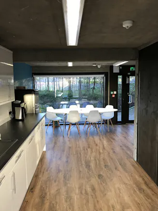 15 South Street, Sheffield, Offices To Let / For Sale - office_parkhill02.jpg
