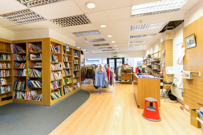 5-6, High Street, High Wycombe, Retail To Let - Photo 5