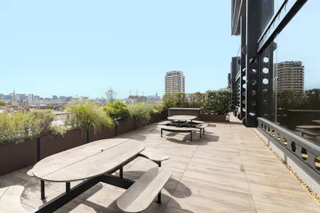 Belvedere South, 151 Buckingham Palace Road, London, Office To Let - _T3A7723-Edit - 200826_JLL_151_Buckingham_Palace_Road_©_Peter Landers Photography - Large.jpg