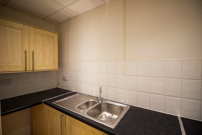 Unit 9 Slough Interchange Industrial Estate, Slough, Industrial / Warehouse To Let / For Sale - 9.jpg