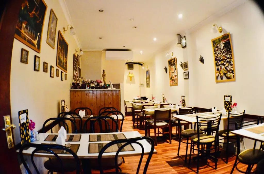 3 Northwold Road, London, Restaurant To Let - Internet_20250727_140502_1.jpg