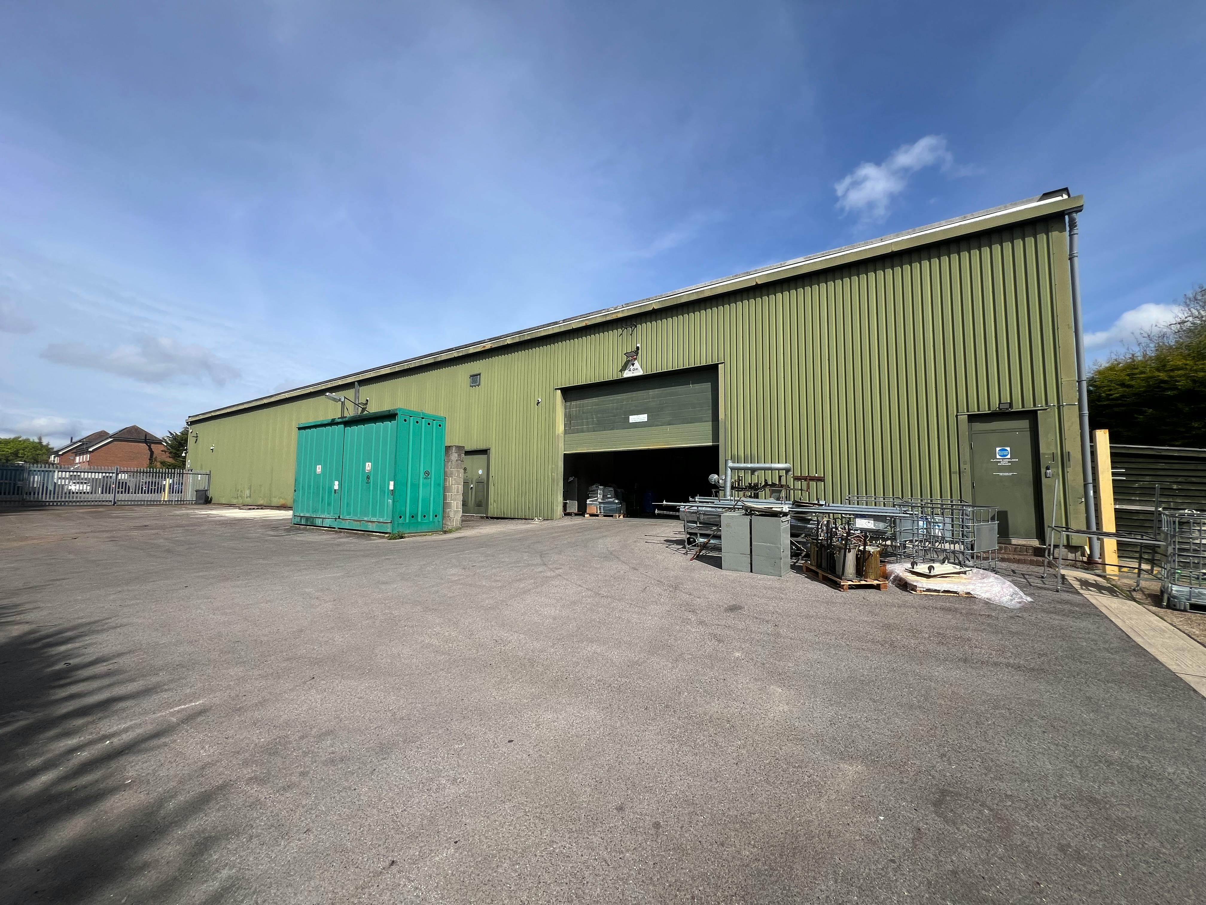 2 Daux Road, Billingshurst, Industrial For Sale - IMG_0393.jpeg