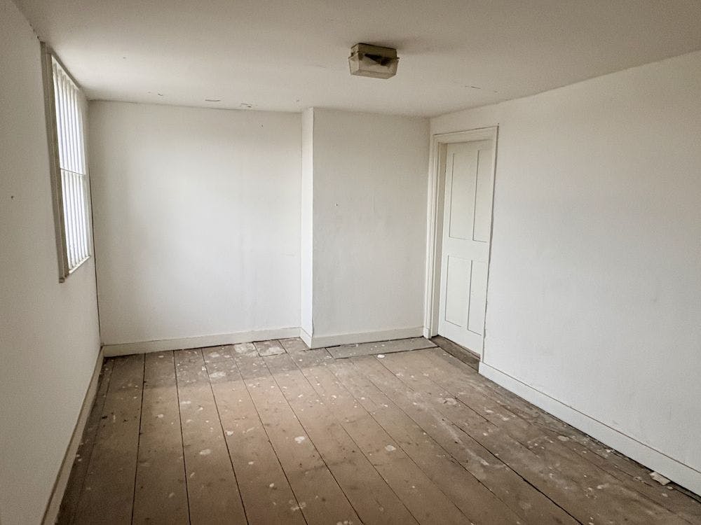 36-38 Sheep Street, Bicester, Residential Conversion / Investment / Retail For Sale - IMG_9825.jpg